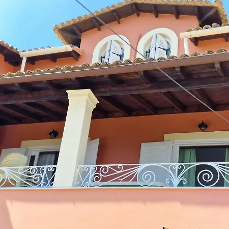 Atisis Lägenhet Benitses (Corfu)