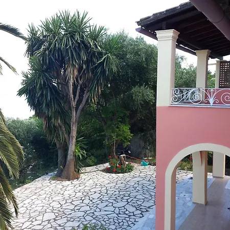 Atisis Benitses (Corfu)